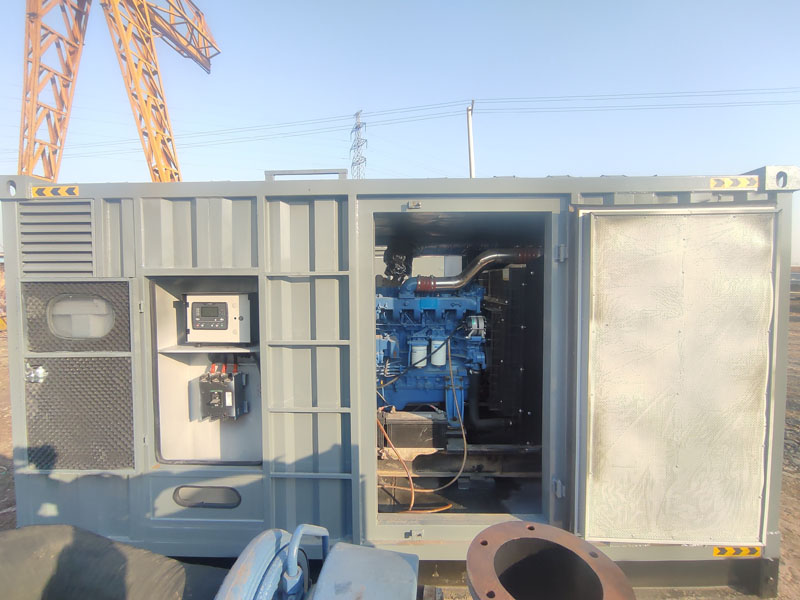 彭市镇柴油发电机组的机油多久更换一次比较合适？